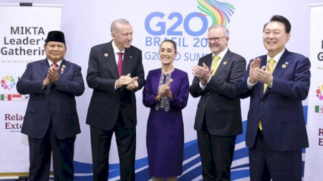 Potret Presiden Prabowo Bertemu Para Pemimpin MIKTA di KTT G20 Brasil