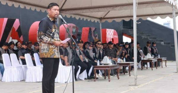 Arwin Azis Tekankan Profesionalisme dan Integritas kepada 1.877 Pengawas TPS se-Makassar