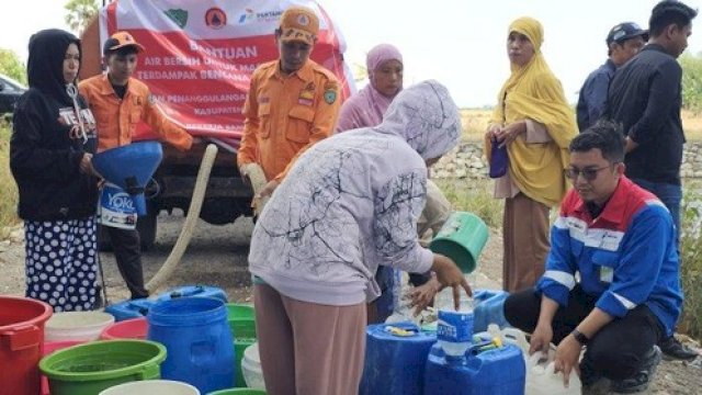 Bontoa Dilanda Kekeringan, Pemkab Maros Gandeng Pertamina Salurkan 150.000 Liter Air Bersih untuk Warga