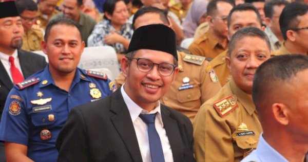 Ketua DPRD Supratman Hadiri Pelantikan Pj Wali Kota Makassar Andi Arwin