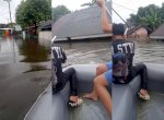 Banjir di Makassar Sudah Ada yang Capai Atap Rumah Warga