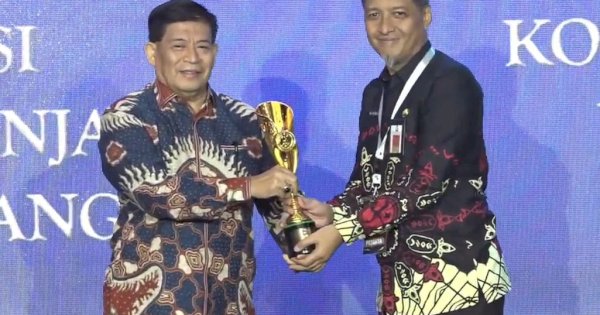 Pemkot Makassar Raih Predikat Kota Terinovatif di Ajang IGA 2024