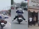 Viral Emak-emak Naik Motor Sambil Freestyle di Jalanan, Mendadak Kesurupan Saat Ditilang