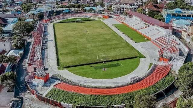 Dok Markas Malut United, Stadion Kie Raha, Ternate. (foto: Malut United) 