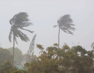 Cuaca Ekstrem Masih Mengintai, BMKG Petakan Wilayah Risiko Tinggi Sepekan ke Depan