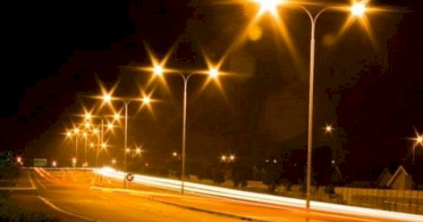 Pemkab Maros Perbaiki Lampu Jalan Poros Trans Sulawesi, Rampung Pekan Depan