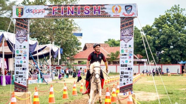 Putra Bupati Maros Raih Juara Satu Nasional Memanah Berkuda di Lampung