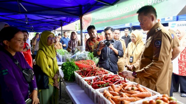 Pemprov Sulsel Luncurkan Gerakan Pangan Murah Perdana di Indonesia Untuk Tahun 2025