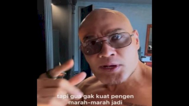 Deddy Corbuzier sentil siswa yang komplain soal rasa makanan dari program Makan Bergizi Gratis. (Foto: Instagram @mastercorbuzier)