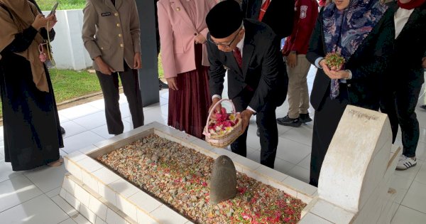 Peringatan Hari Patriotik ke-83, Pemerintah dan Masyarakat Gorontalo Ziarah ke Makam Nani