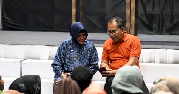 Indira Yusuf Ismail Temani Danny Pomanto Rayakan Ultah Ke-61 dengan Sederhana bersama Sahabat