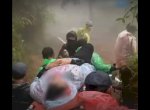 Viral Seorang Pendaki Berbobot 100 Kg Jatuh Keseleo, Ditandu 20 Orang Bergantian 