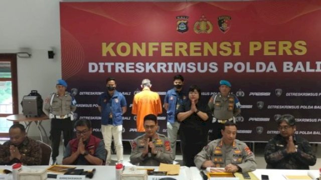 Penyidik Polda Bali menetapkan seorang warga negara asing (WNA) Jerman berinisial AF (53) sebagai tersangka kasus tindak pidana alih fungsi lahan pertanian di area yang kerap dikenal “Kampung Rusia”.