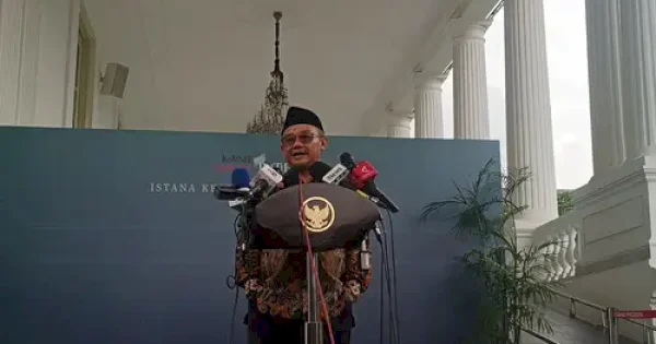 Guru yang Belum S1 Akan Dapat Bantuan dari Kemendikdasmen Tahun Ini