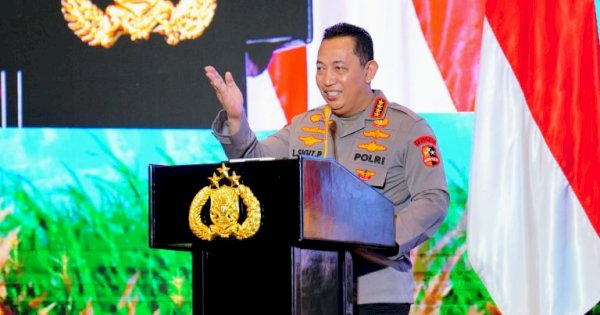 Kapolri Minta Seluruh Kapolda dan Kapolres Harus Punya Akun Media Sosial