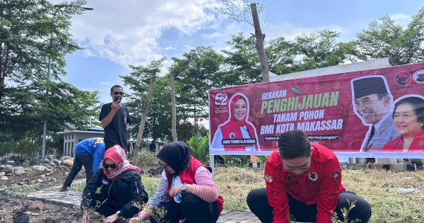 BMI Makassar Gelar Aksi Penghijauan, Tanam 521 Pohon Ketapang