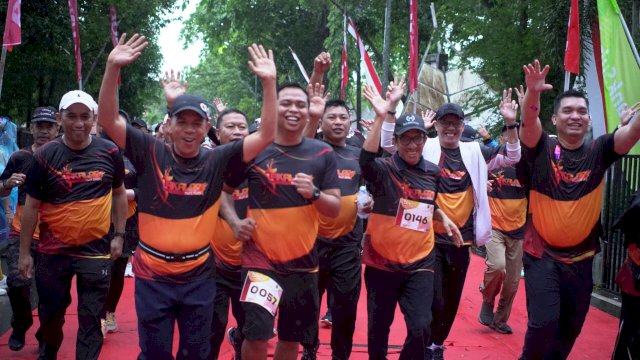 Sabut Hari Jadi Takalar, Pj Bupati Muhammad Hasbi Lepas Peserta Fun Run 2025 