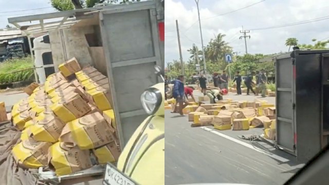 Warga Bali bantu angkut muatan minyak goreng dari truk yang terguling. (Foto: X @zoelfick)