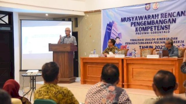 Pj Gubernur Gorontalo Tekankan Pentingnya Pengembangan Kompetensi ASN