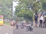Viral Wanita Hadang dan Tabrakkan Diri ke Kendaraan yang Melintas di Jombang 