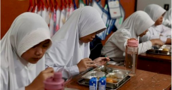 Program Makan Bergizi Gratis Tetap Berjalan Selama Bulan Ramadan