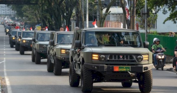 Ditengah Efisiensi Anggaran, Kemhan Serahkan 700 Unit Mobil Pindad Untuk TNI-Polri 