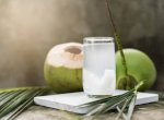 Manfaat Buka Puasa Dengan Air Kelapa, Cegah Penyakit Hingga Tangkal Radikal Bebas