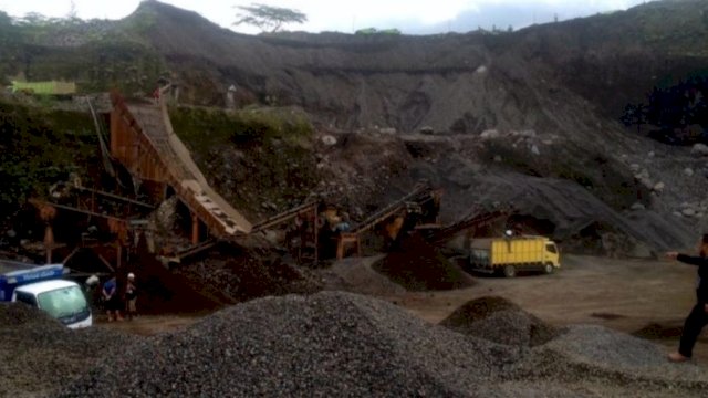 Ilustrasi tambang pasir. (Foto: Dok Mongabay)