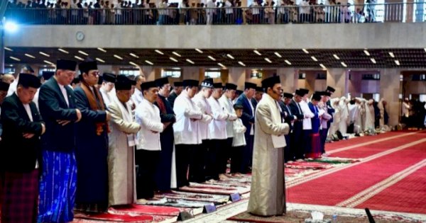 Presiden Prabowo dan Wapres Gibran Laksanakan Salat Idulfitri di Masjid Istiqlal Jakarta