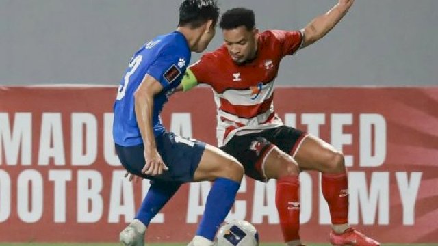 Dokumentasi laga perempatfinal leg kedua Asia Challenge League 2024-2025 antara Madura United versus Tainan City yang berakhir 3-0 untuk Madura di Stadion Gelora Joko Samudro, Gresik, Kamis (13/3/2025). (foto: Official Madura United) 