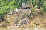 Viral Truk Terekam Buang Tumpukan Sampah ke Kali Bekasi, Sudah Berlangsung 10 Tahun 
