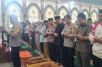 Polres Maros Gelar Salat Ghoib untuk 3 Polisi yang Gugur di Lampung