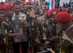 Danjen Kopassus Buka Suara Soal Anggota Kopassus Foto Bareng Hercules