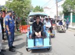 Munafri Bersama Wamendagri Bima Arya Naik Pete-Pete Sidak Damkarmat, dan Naik Becak Pantau Layanan Publik
