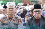 Bareng Kapolsek, Camat Rappocini Salat Idul Adha di Lapangan Emmy Saelan