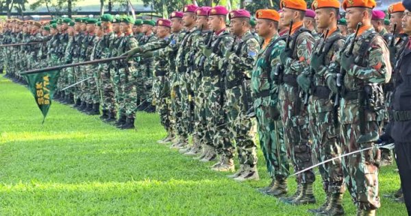 TNI Akan Evakuasi 126 WNI di Israel dan Iran 
