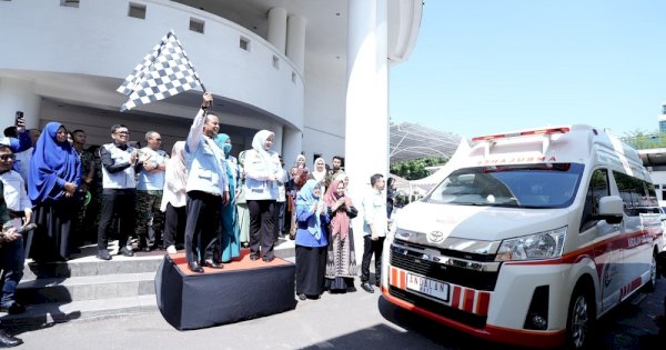 Pemprov Sulsel Luncurkan MICU, Mobil Ambulans Pertama yang Dilengkapi Ruang Operasi