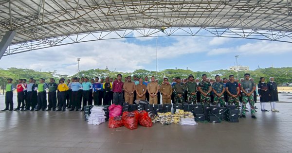 70 Paskibraka Makassar Terima Seragam dan Atribut Lengkap dari Pemkot Makassar