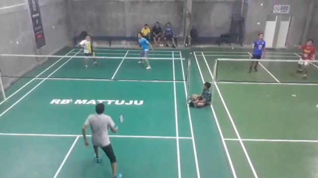 Tepok Bulu di RB Mattuju Bisa Bawa Pulang Smartphone