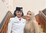 Aliah Sakira dari Sulsel Ukir Sejarah Jadi Pembawa Baki Penurunan Sang Saka Merah Putih di Istana Negara