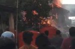 8 Unit Rumah Terbakar di Jl Sultan Abdullah Raya Makassar