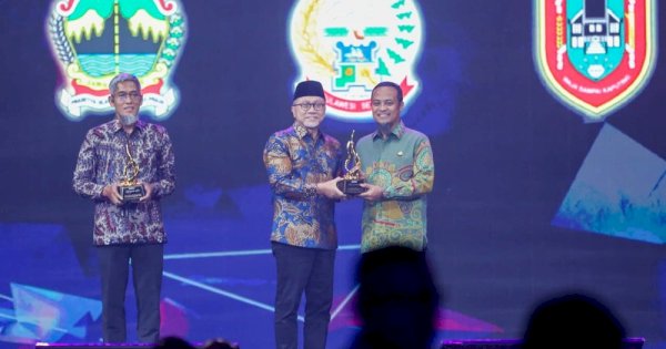 Sulsel Terima Penghargaan Daerah Peduli Ketahanan Pangan