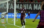 Meski Suaranya Serak, Abu Kamara Senang Bawa PSM Makassar Kalahkan Persija 