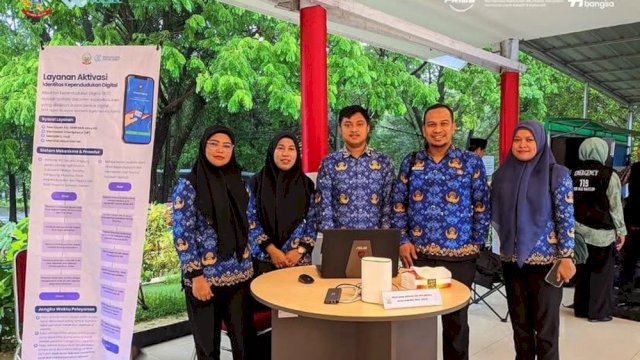 Pemprov Sulsel Hadirkan Layanan Cetak dan Perbaikan KTP di Jalan Sehat Anti Mager