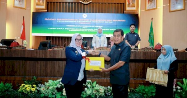 Terima Ranperda Pilkades dan Cadangan Pangan, Bupati Barru Harap Kedua Regulasi Itu Memberi Manfaat Nyata