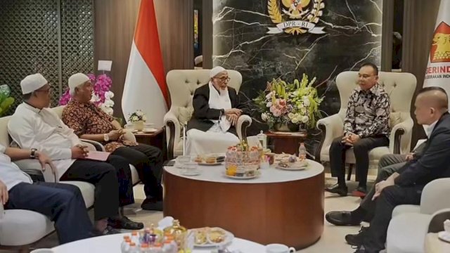 Silaturahmi, Sufmi Dasco Disambangi Abu Bakar Ba’asyir Bahas Persatuan Bangsa