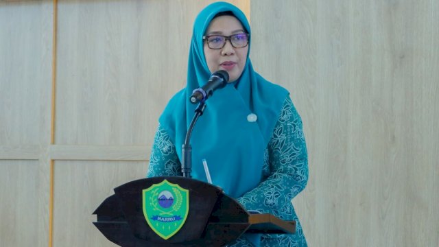 Ketua TP PKK Barru Ingin Kadernya Jadi Contoh Hindari Pakai Plastik
