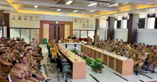 Bupati Tekankan Percepatan Digitalisasi Desa, Optimalisasi Pajak, dan Layanan Publik