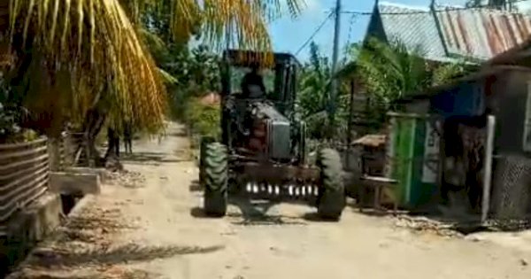 Perbaiki Jalan Yang Rusak Parah Puluhan Tahun, Masyarakat Punaga Terimakasih Ucapkan Terimakasih ke Bupati Takalar