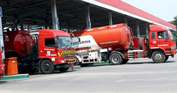 Dua Awak Mobil Tangki Pertamina Kena PHK, PT LAM dan Elnusa Bungkam